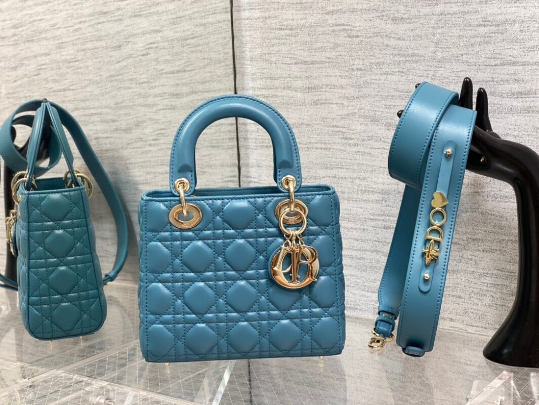 My ABCDior Cloudy Blue