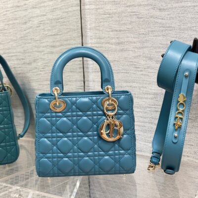 My ABCDior Cloudy Blue