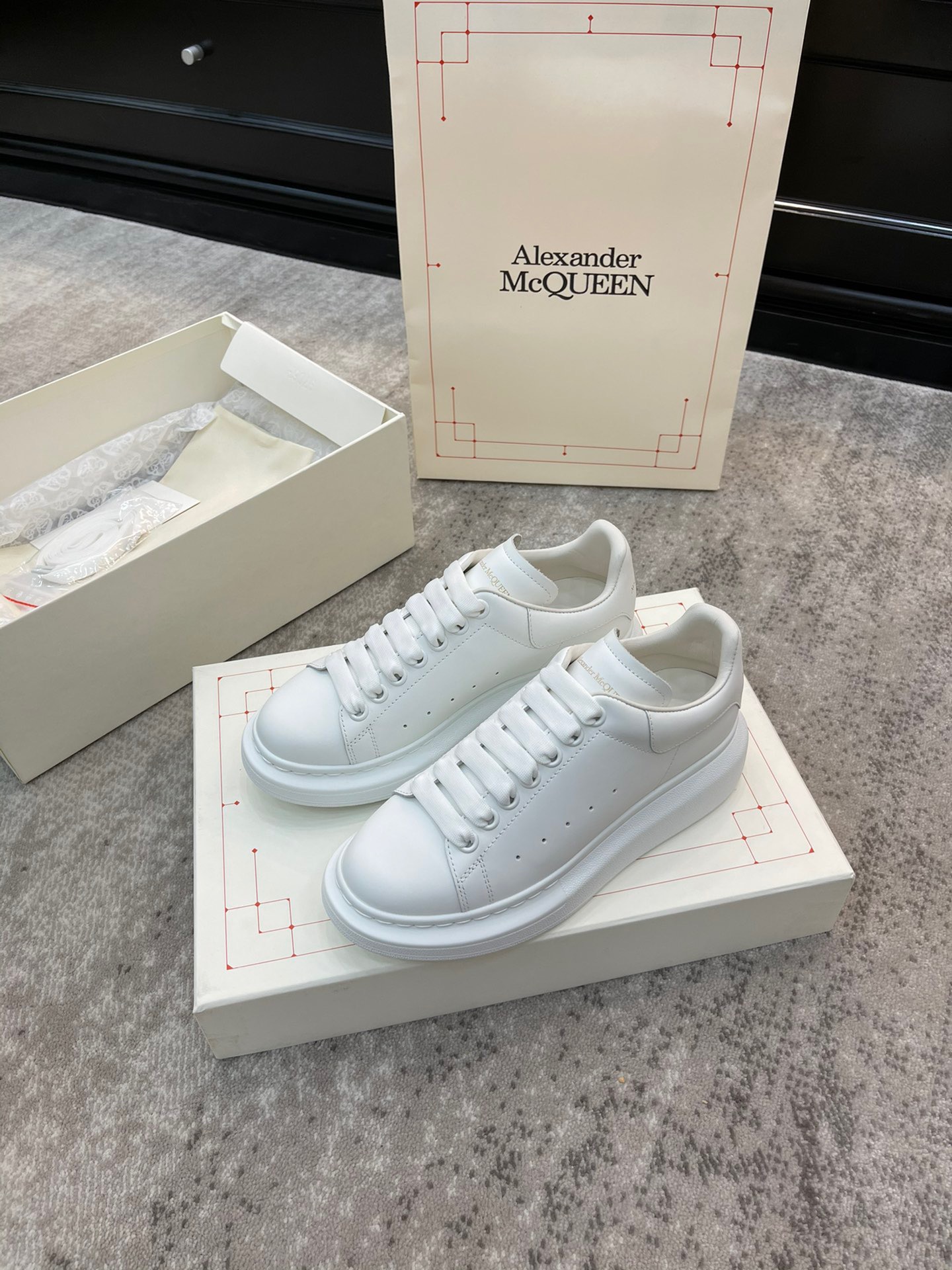 Alexander McQueen Sneakers