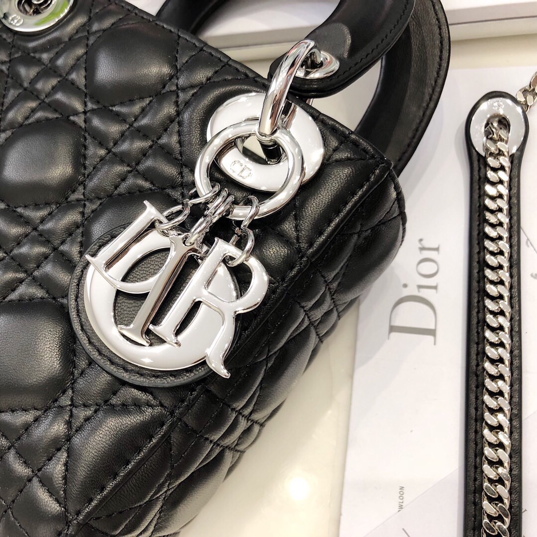 Lady Dior 17 Black - Image 4