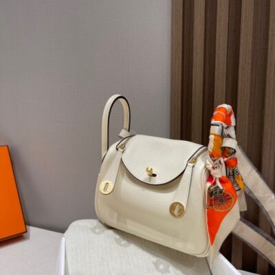 Mini Lindy Clemence Nata