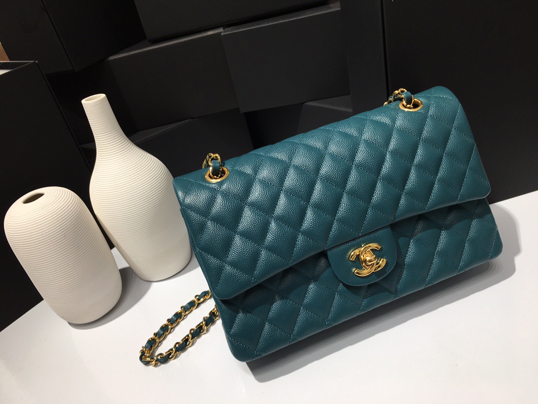 fb638e_8c3a2b5e548a4fc485779aa5c3dd5460mv2.jpg Chanel Classic Flap 25 Emerald Blue - Image 1