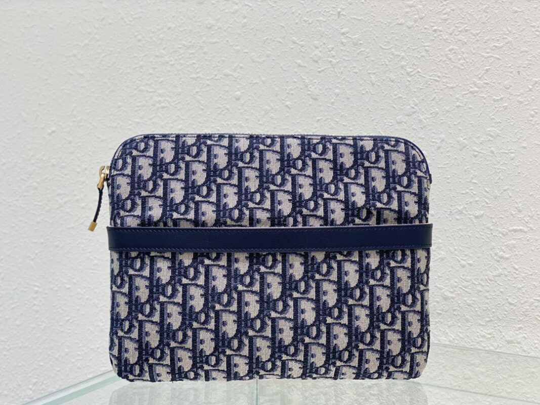 Dior Presbyobia Clutch