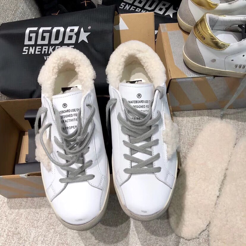 Golden Goose Small Wool Dirty Shoes