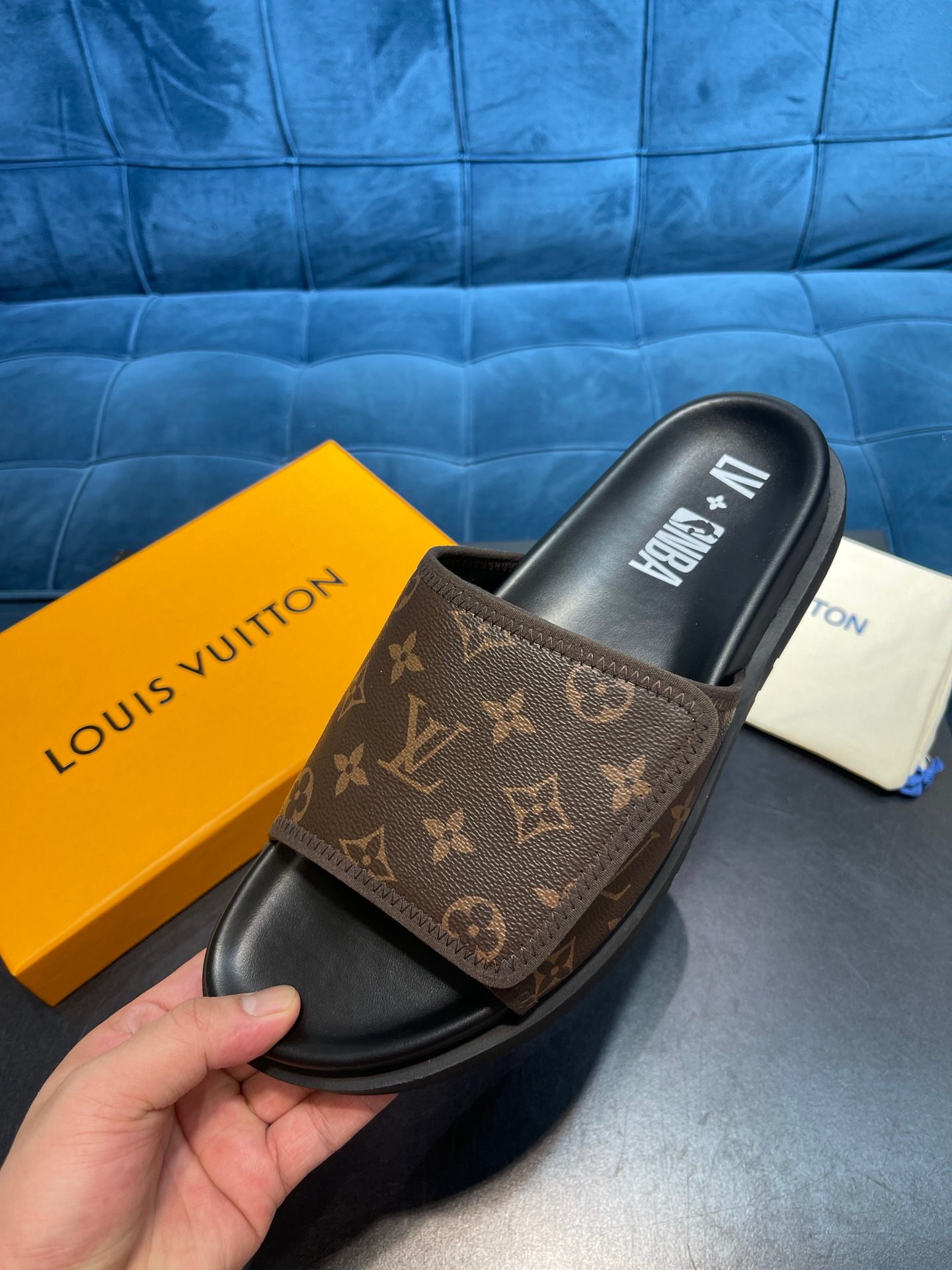 Louis Vuitton luxury sandals - Image 9