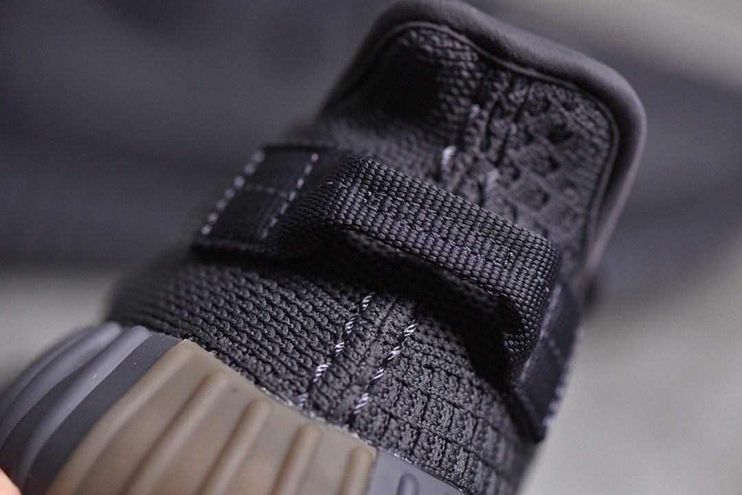 Yeezy 350v2 "Cinder" black - Image 14