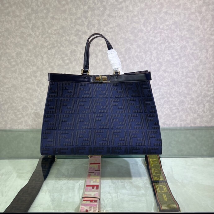 Fendi Peekaboo X-Tote Medium Bag