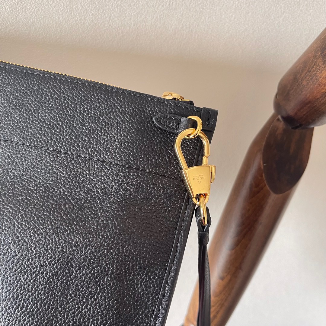 Gucci Men's Handbag - Image 9