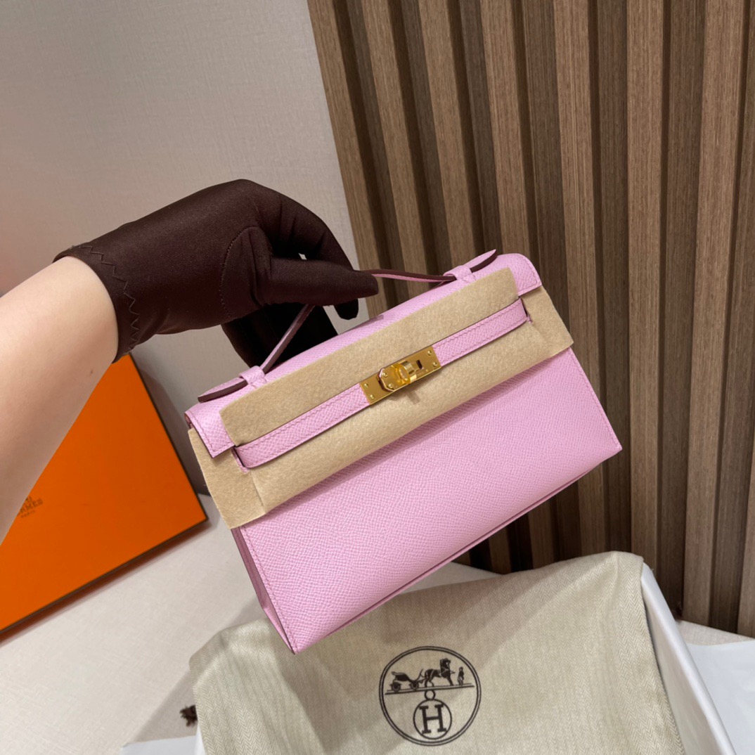 fb638e_96b8cf355b62462b8c0010ddb58f63b0mv2.jpg Kelly Pochette Epsom Mauve Sylvestre - Image 1