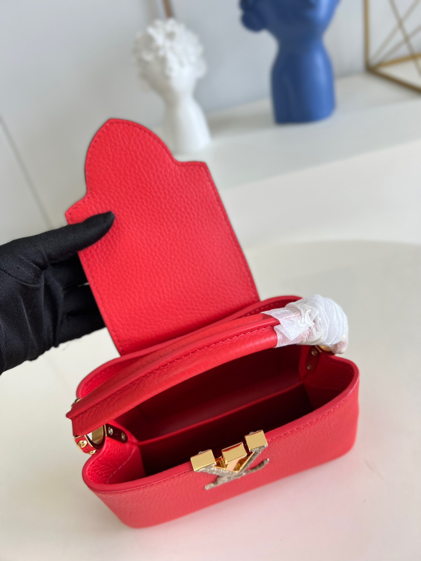 Louis Vuitton Capucines Mini Handbag in Red&Snake - Image 9