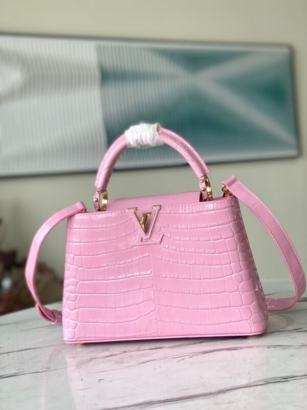 Louis Vuitton Capucines BB Small Handbag in Pink Crocodile