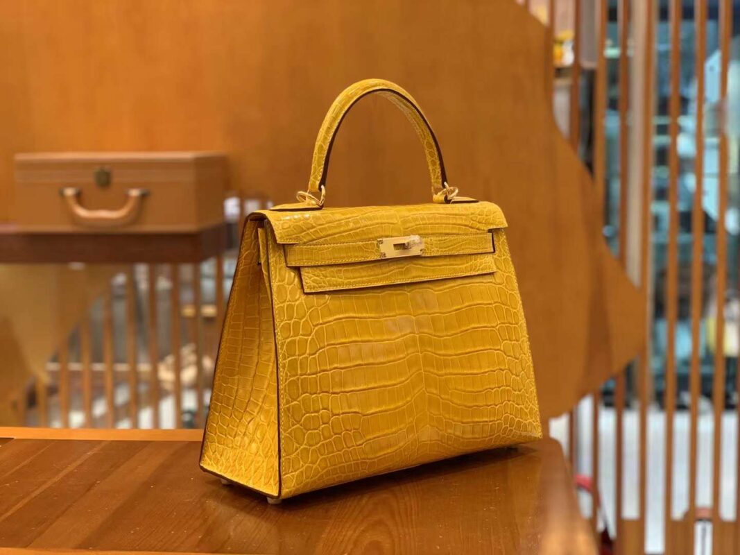 Kelly 28 Crocodile Amber Yellow
