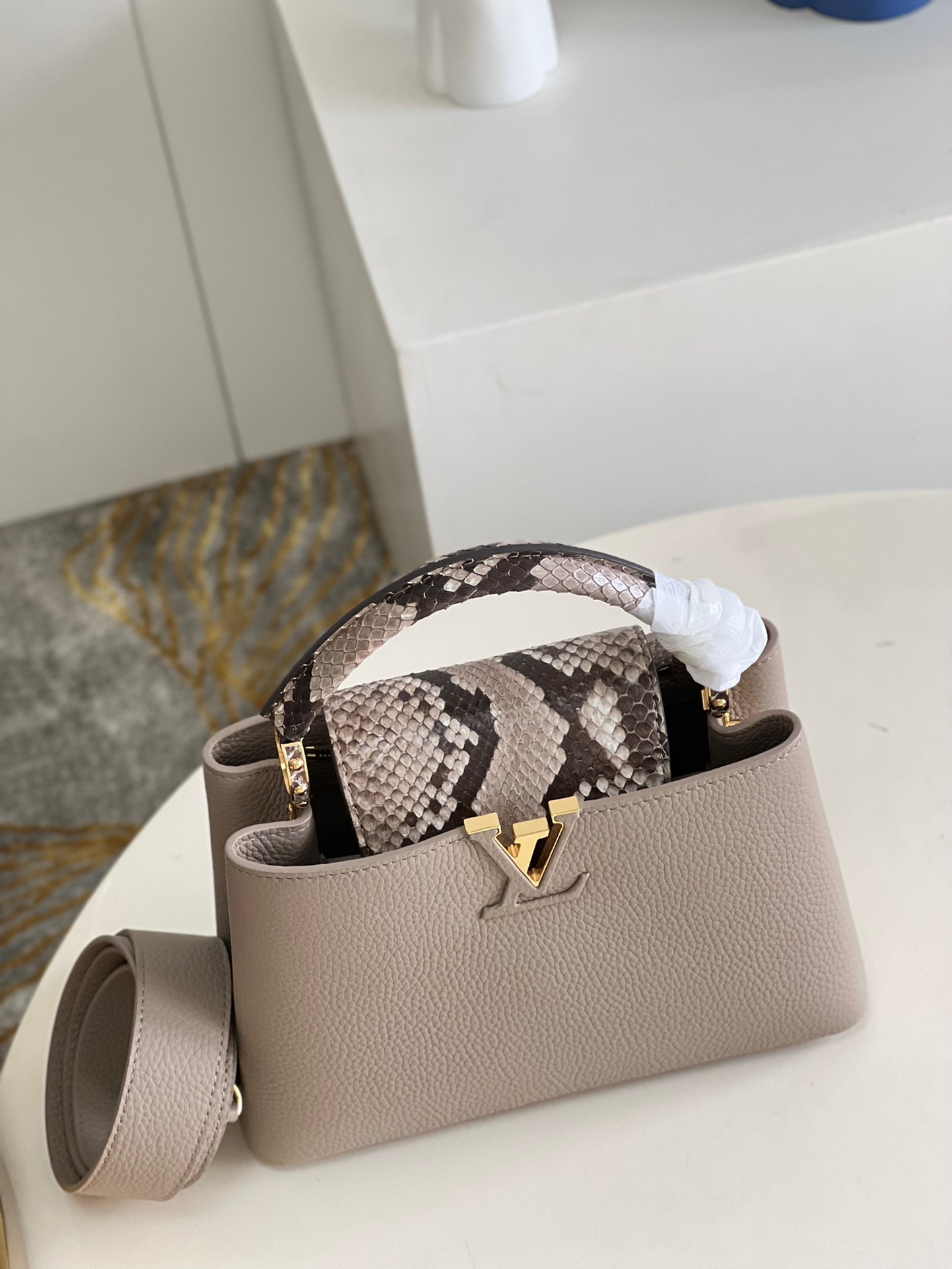 Louis Vuitton Capucines BB Small Handbag in Light Coffee&Snake - Image 5