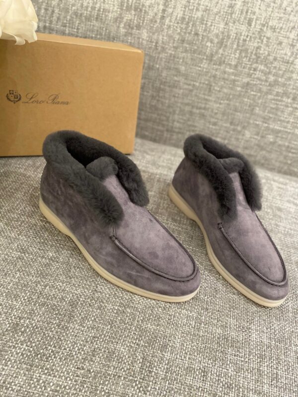 Loro Piana Wintery Walk