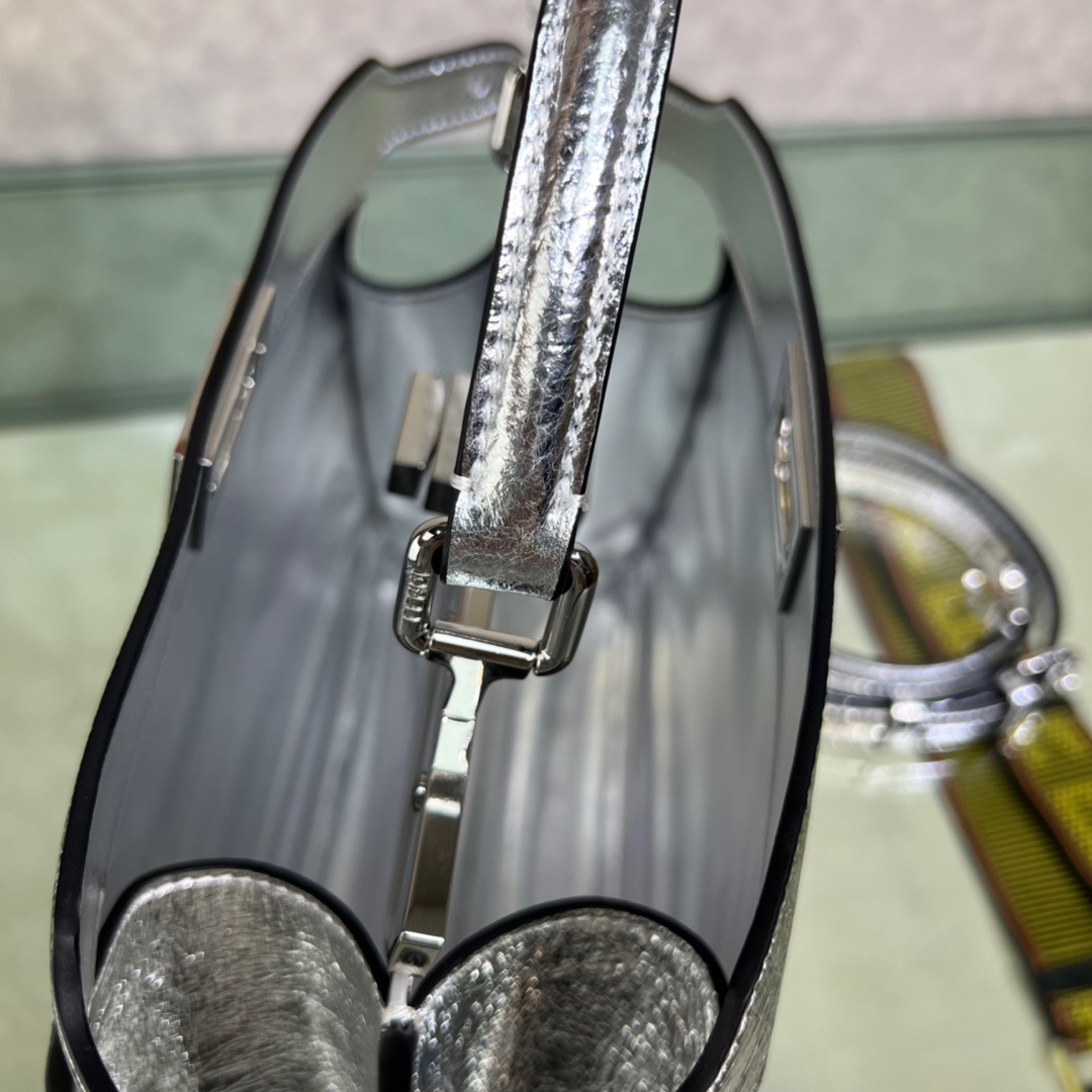 Fendi Peekaboo ISeeU Small Bag in Silver-tone - Image 5