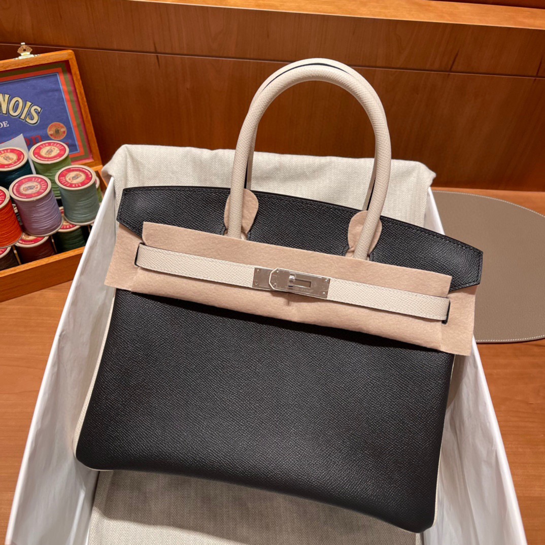 fb638e_a328b98e749d470d8ad959766192a90emv2.jpg Birkin 30 Epsom Black&White - Image 1