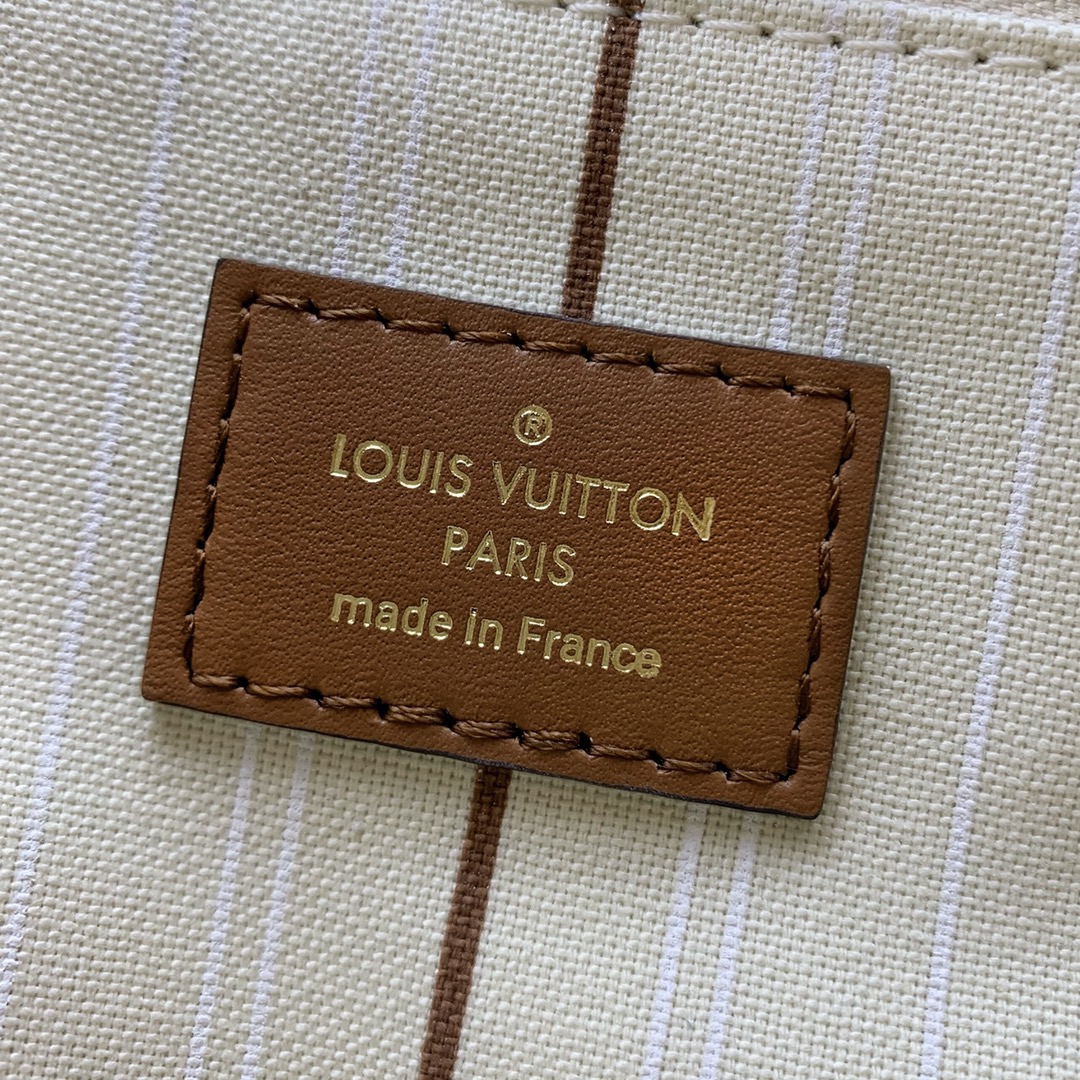 Louis Vuitton Craie&Golden Brown - Image 10