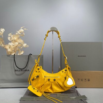 Balenciaga Le Cagole 33 Yellow