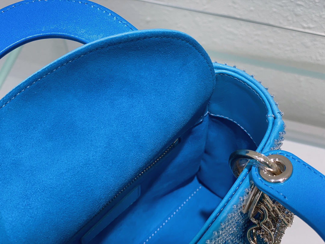 Lady Dior 17 Blue Metallic - Image 9