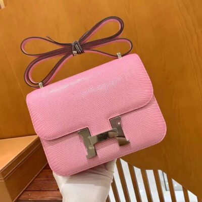 Constance 18 Lizard Rose Sakura