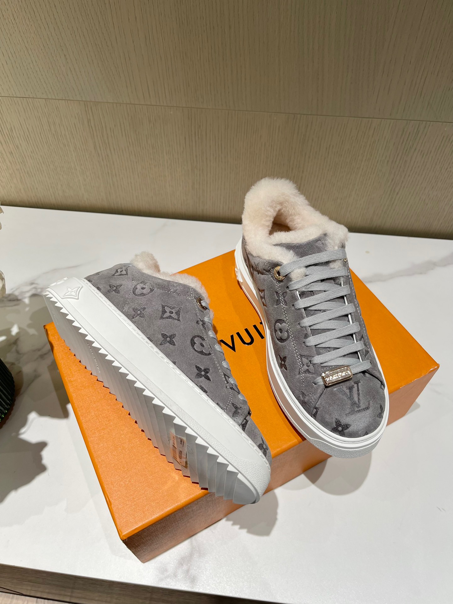 Louis Vuitton Wool Trainers - Image 6