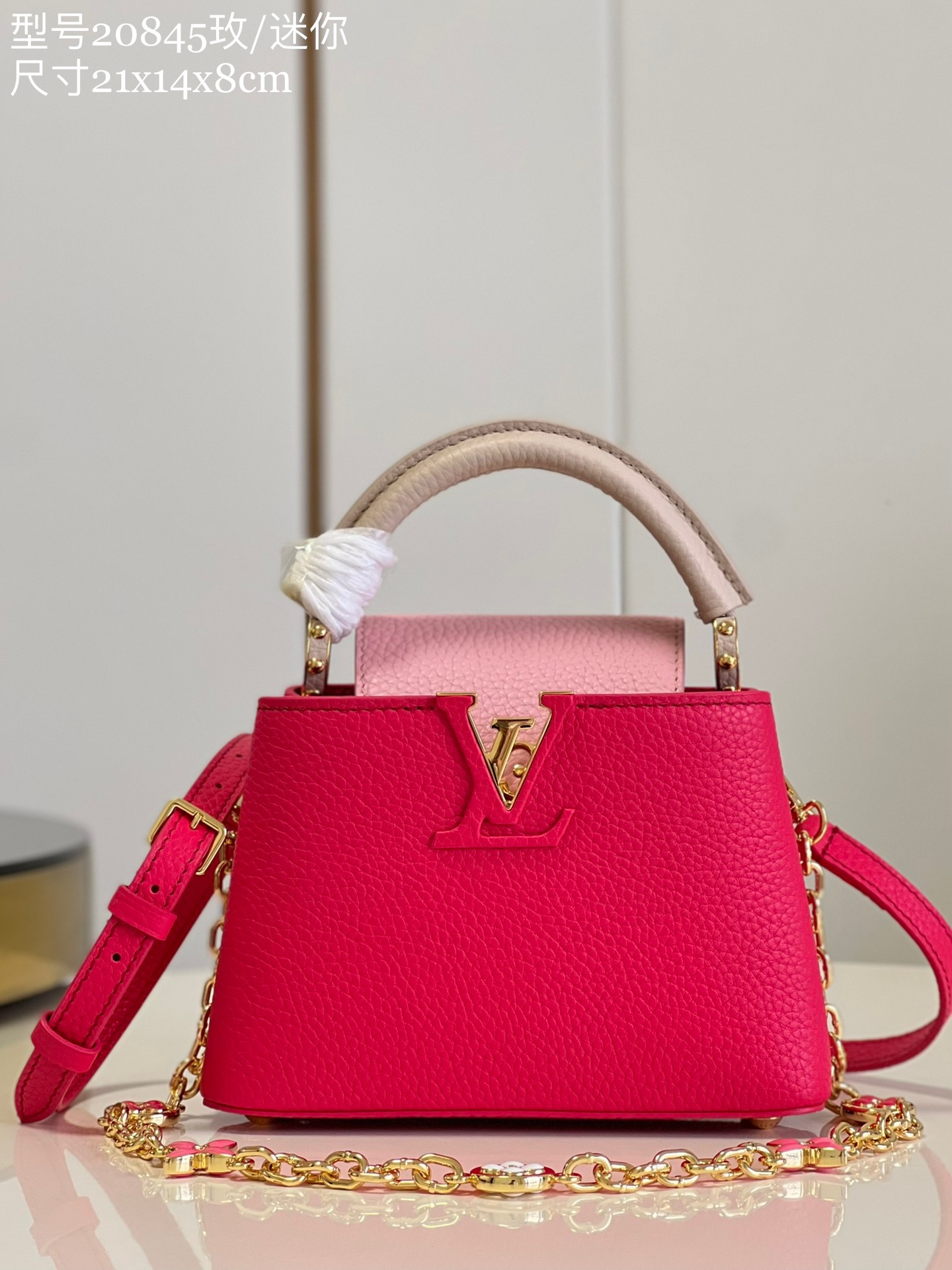 Louis Vuitton Capucines Mini Handbag in Rose - Image 4