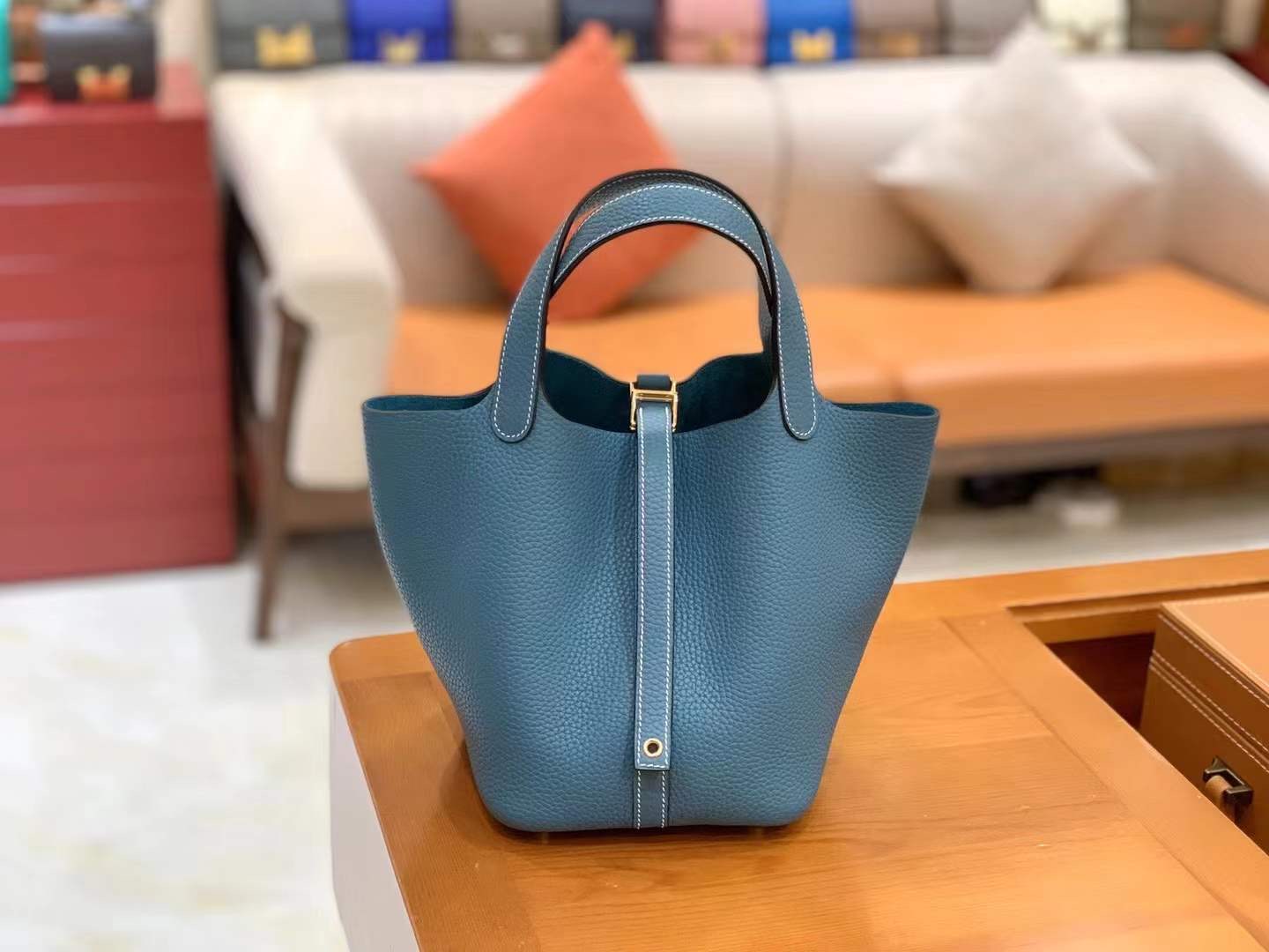 fb638e_b58569510cd4464295980e1539d5a61bmv2.jpg Picotin 18 Denim Blue - Image 1