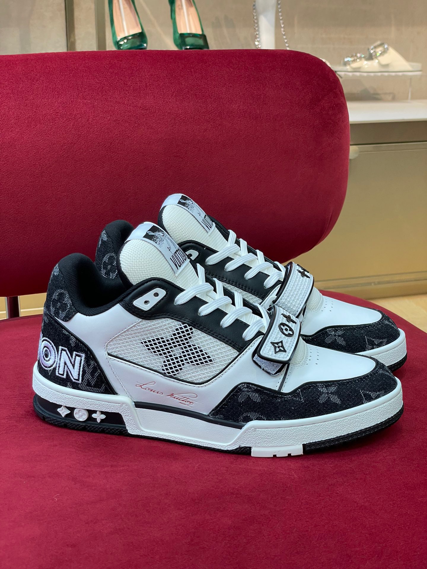 fb638e_b69d2df0d5684016b4c05c7e0eceee6emv2.jpg Louis Vuitton Trainers - Image 1