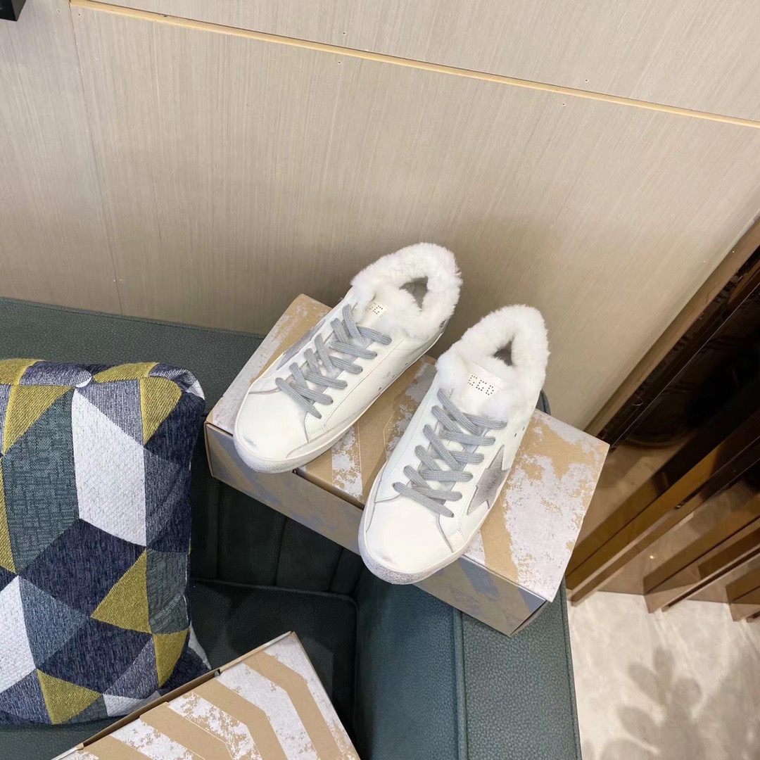 Golden Goose Small Wool Dirty Shoes - Image 5