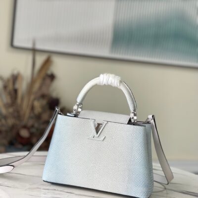 Louis Vuitton Capucines BB Small Handbag in Gradien Light Purple