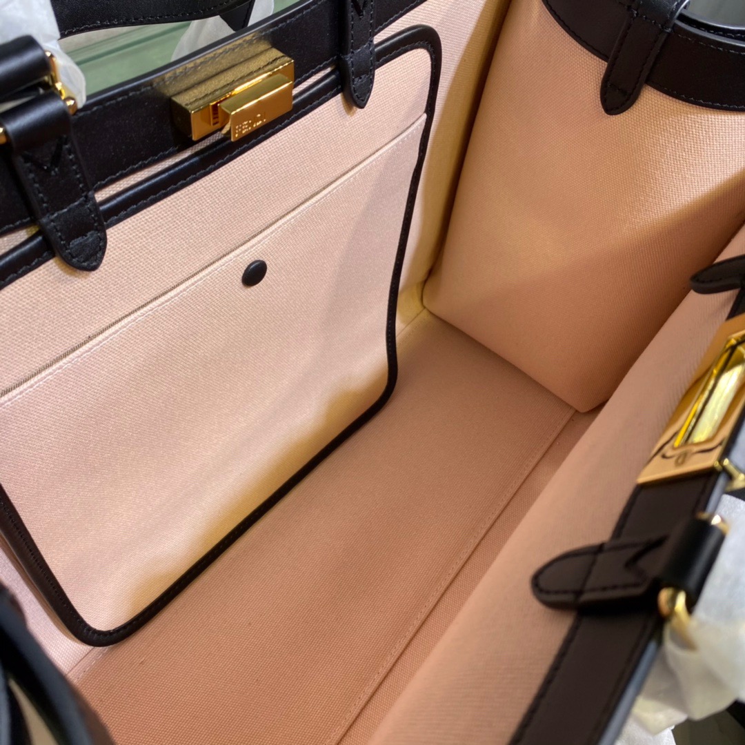 Fendi Peekaboo X-Tote Medium Bag - Image 8