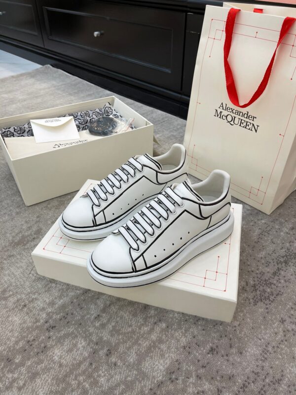 Alexander McQueen Sneakers
