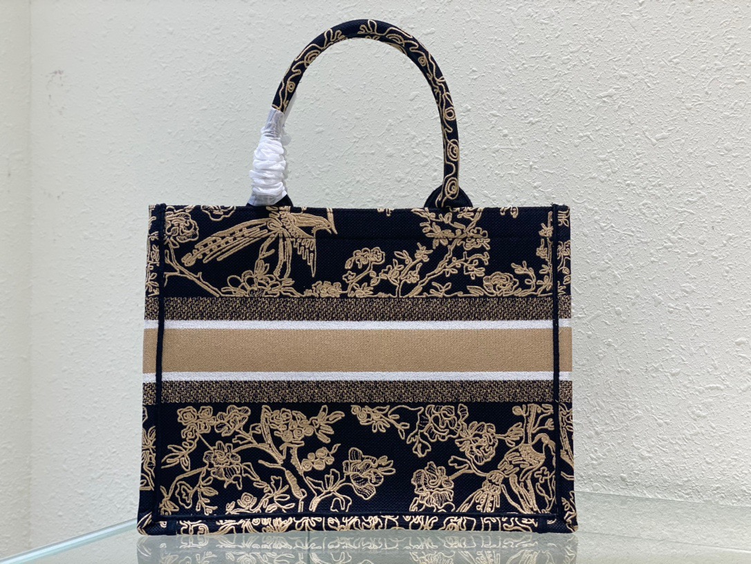 Dior Book Tote 36 Jardin d'Hiver - Image 5