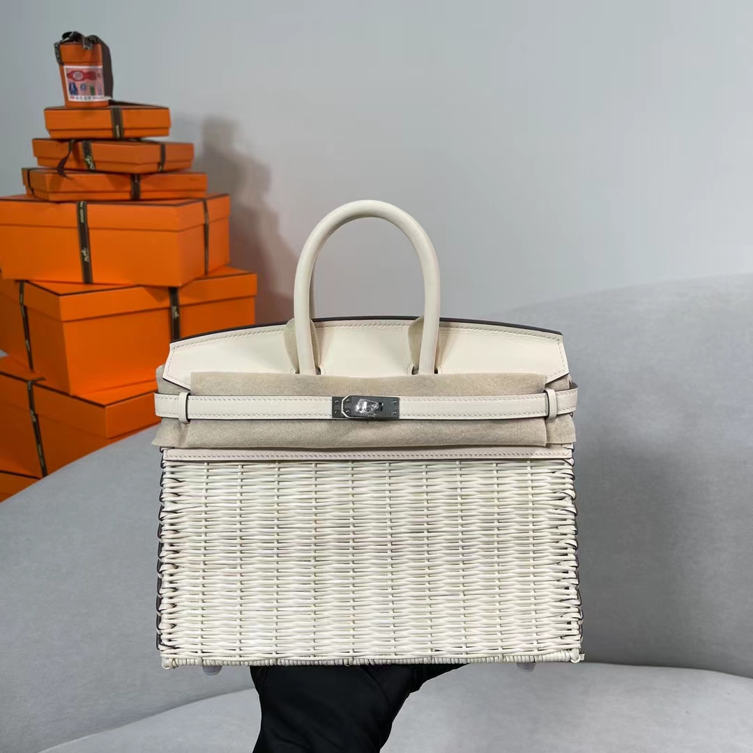 fb638e_c7371a6eb0df46b889b9261d69d292c3mv2.jpg Birkin 25 Picnic Nata - Image 1