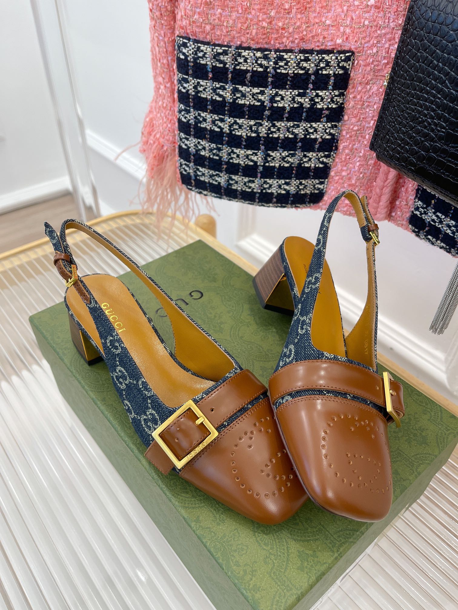 Gucci slingback sandals - Image 4