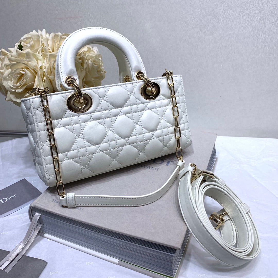 Dior Lady D-joy 26 Bag in White - Image 3