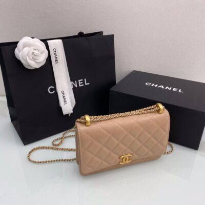 Chanel 21 Apricot