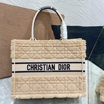 Dior Book Tote 36 Fur Beige