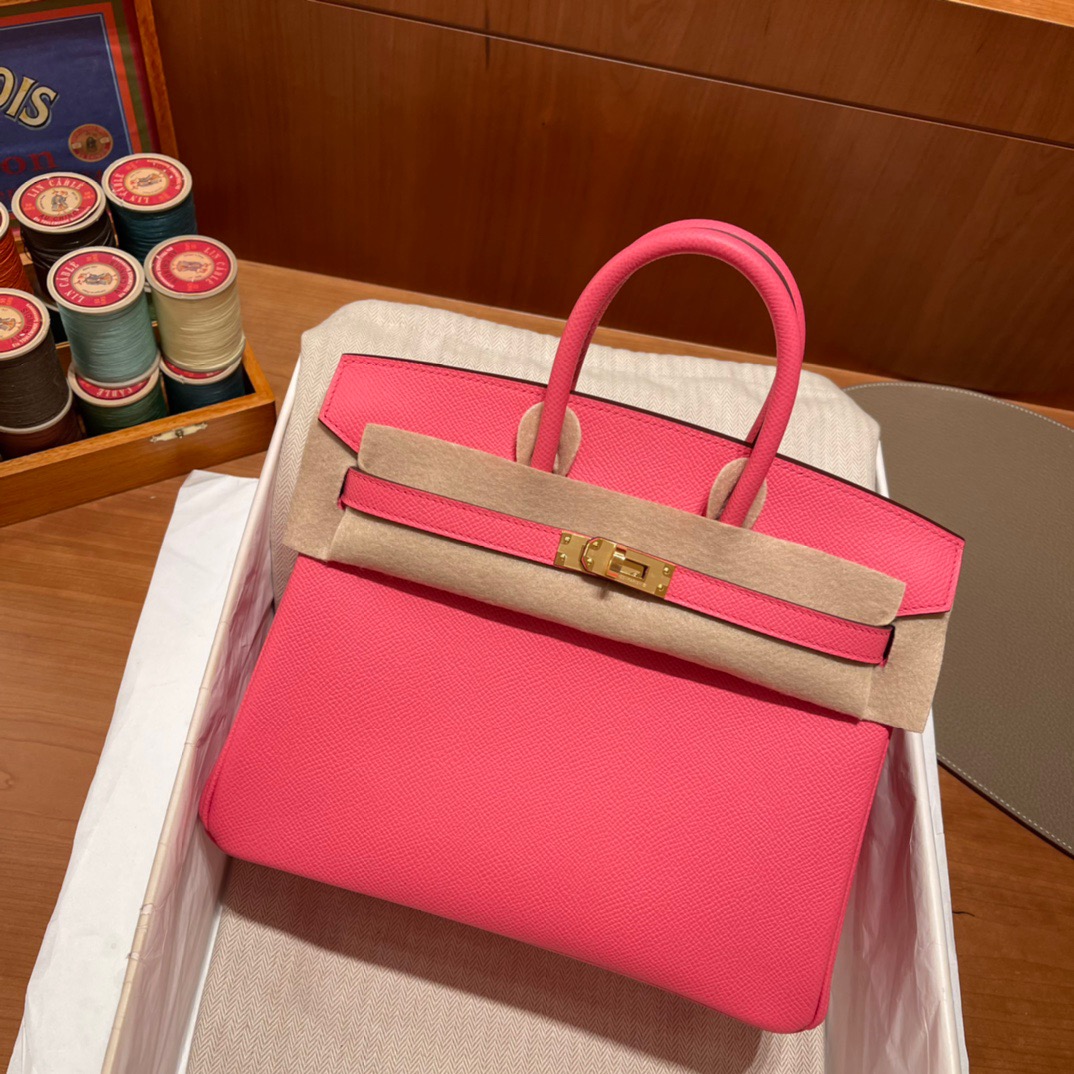 fb638e_d1f91005631b4b71ba5e8edf274ad088mv2.jpg Birkin 25 Epsom Lipstick Pink - Image 1