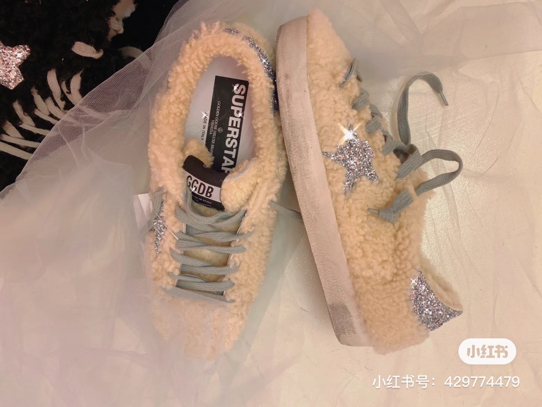 Golden Goose Small Wool Dirty Shoes - Image 6