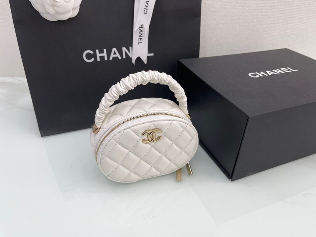 Chanel 22S