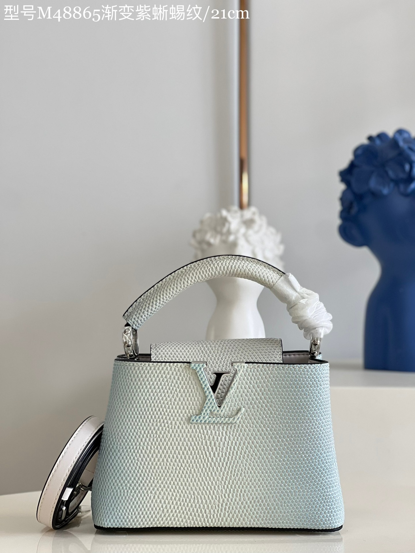 Louis Vuitton Capucines Mini Handbag in Gradient Blue - Image 5