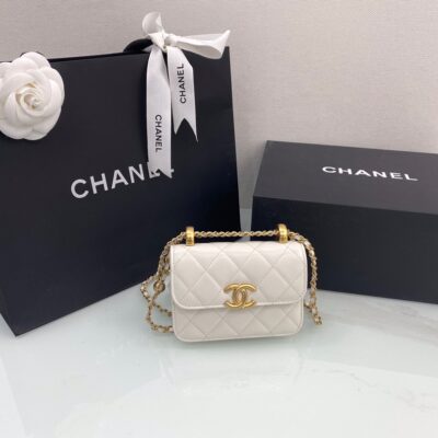 Chanel 21 White