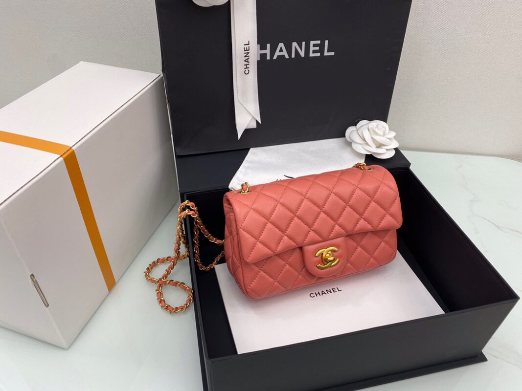 Chanel Classic Flap 20 White