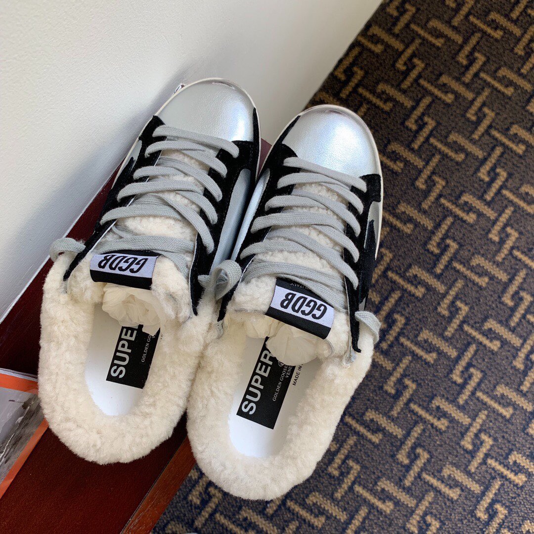 Golden Goose Small Wool Dirty Shoes - Image 3