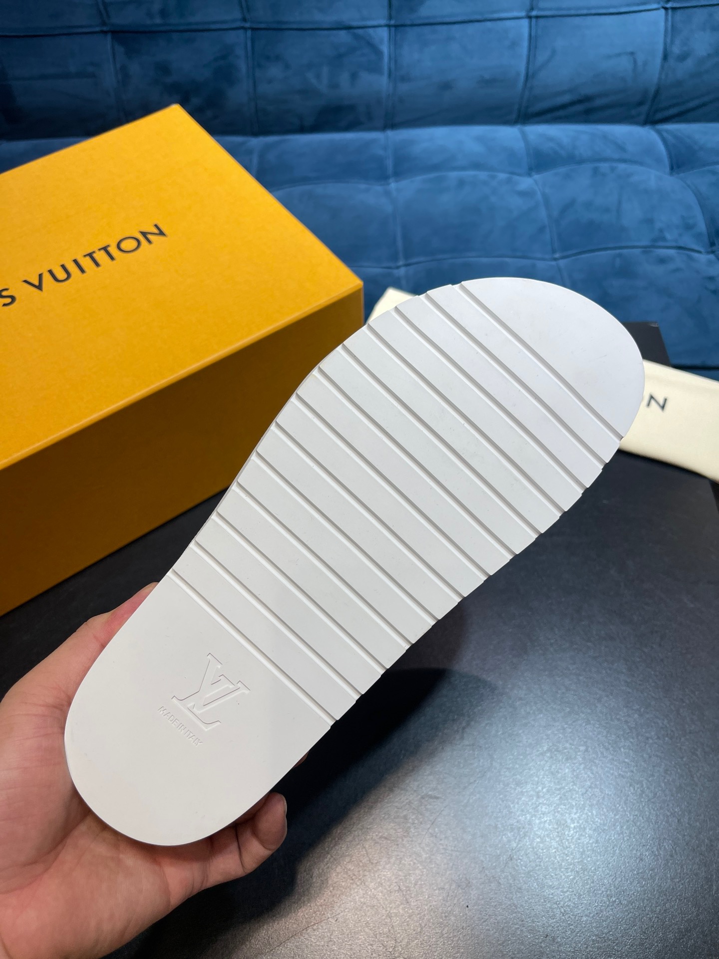 Louis Vuitton luxury sandals - Image 8