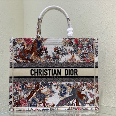 Dior Book Tote 41 Jardin d'Hiver