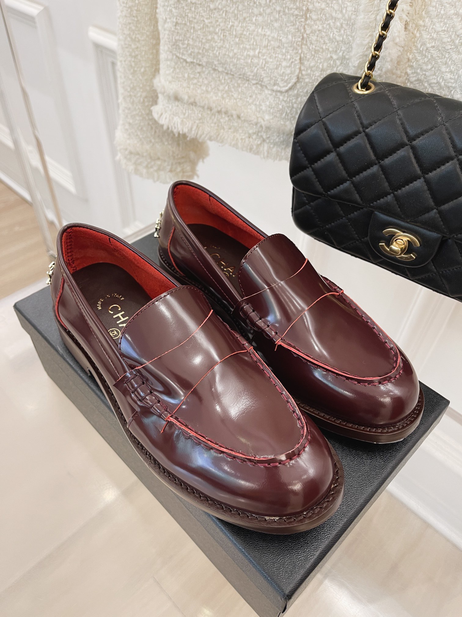 fb638e_e5169c19327048819dee01ac6e700d2amv2.jpg Chanel Loafers - Image 1