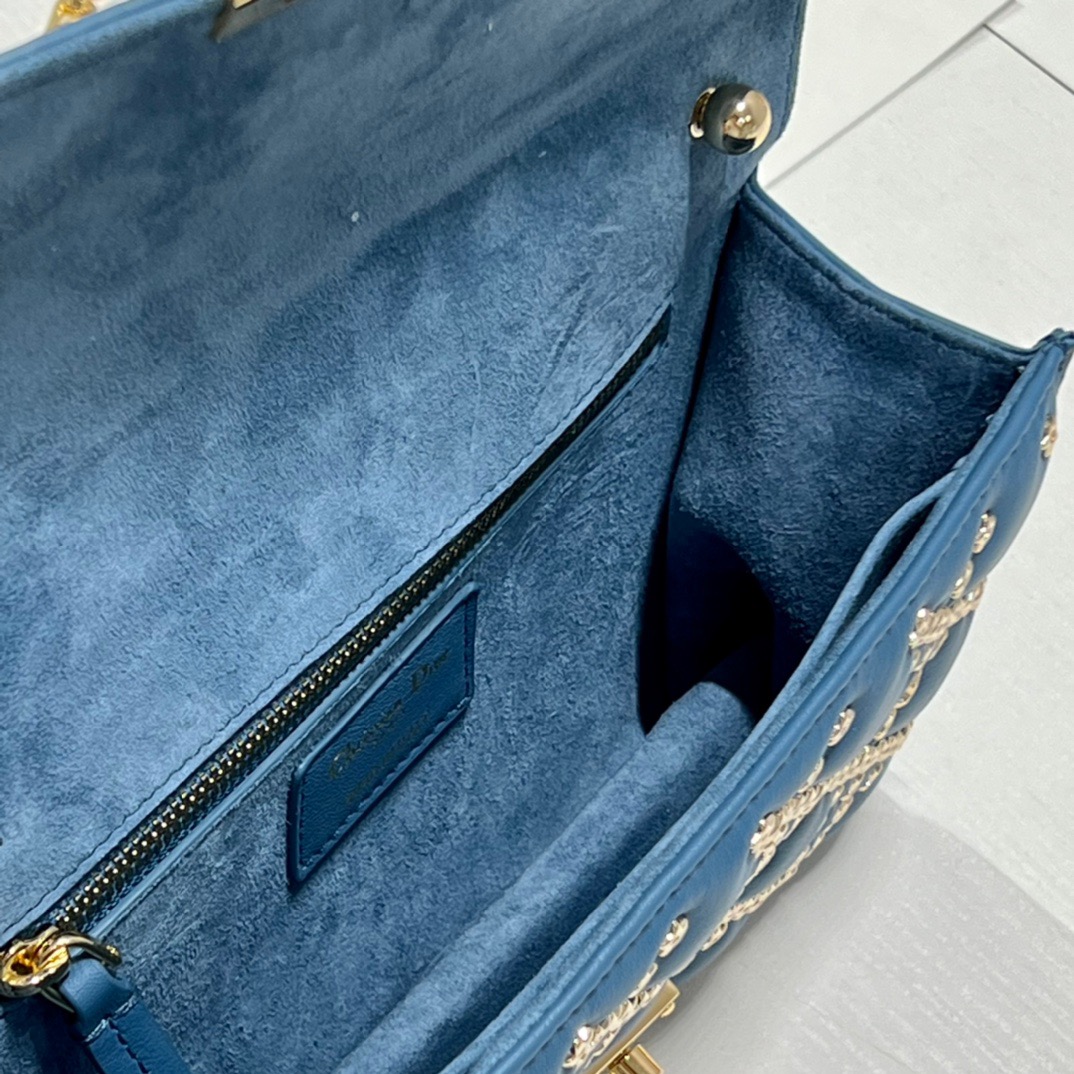 Dior Lucky Star Handbag in Blue - Image 10