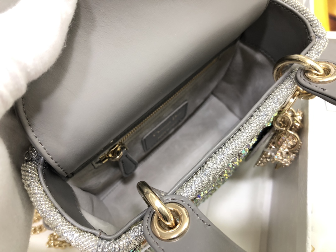 Lady Dior 17 Metallic - Image 7